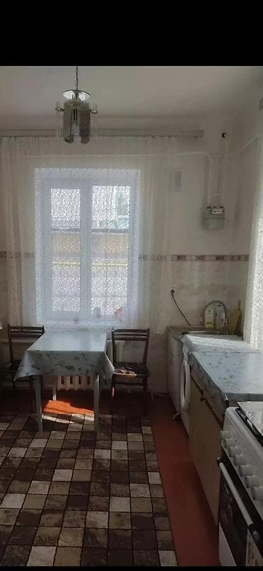 частные дома ош: 60 м², 3 комнаты, Забор, огорожен — 4