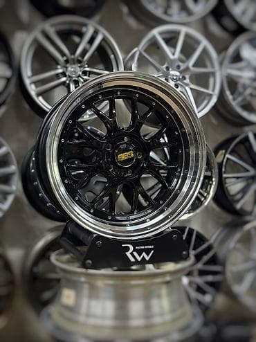 Литые Диски R 19 BBS, Комплект, отверстий - 5, Новый