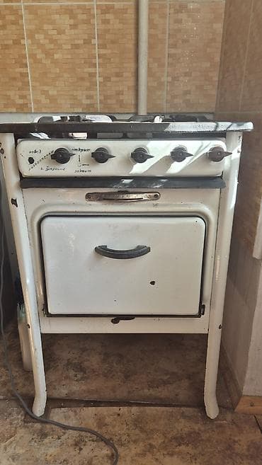 газовая плиты: Газовая плита с духовкой, ретро/винтажного образца - 4 конфорки на — 1