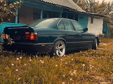 ош е34: BMW 5 series: 1988 г., Седан — 2