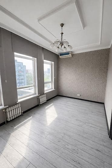 кв 3: 3 комнаты, 80 м², Элитка, 8 этаж, Косметический ремонт — 3