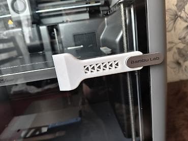 обычный: Принимаю заказы на 3d печать. Основные особенности: - Закрытая камера — 3