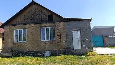 алтын ордо ж м: 🏡✨ ПРОДАЕТСЯ УЮТНЫЙ ДОМ ✨🏡 📍 Район: Алтын Ордо (Заря) 🔹 4 просторные — 2
