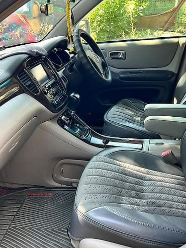 4runner 2017: Toyota Kluger: 2002 г., 2.4 л, Автомат, Бензин, Кроссовер — 7