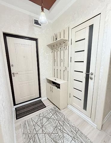 flat osh: 3 комнаты, 70 м², 106 серия, 12 этаж, Евроремонт — 7