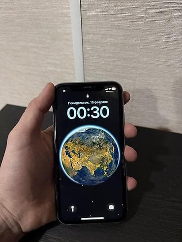 i3 4: IPhone 11, 100 % — 2