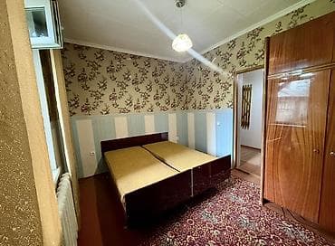 Үйлөрдү ижарага берүү: 70 м², 3 бөлмө, Унаа токтотуучу жай — 4