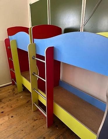 Двухъярусная детская кровать, Б/у, ЛДСП at lalafo.kg Двухъярусная детская кровать, Б/у, ЛДСП