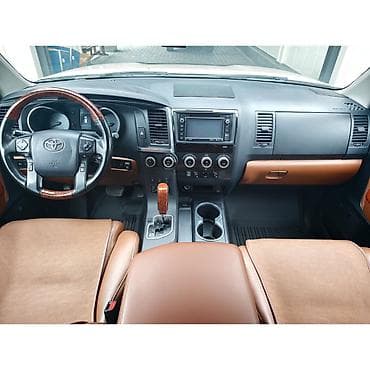 Toyota Sequoia: 2019 г., 5.7 л, Автомат, Газ, Внедорожник — 5