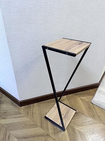 сундук резной: Полка, этажерка для цветов, Б/у, Другой материал, Самовывоз — 2