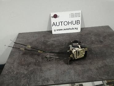 mazda 3: Замок двери Mazda Demio DW3W 1.3 (б/у) — 1