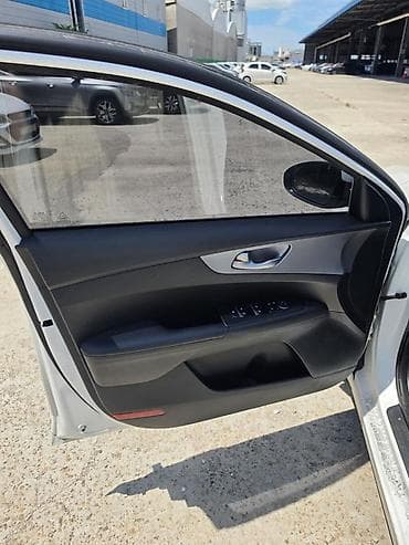 tesla p40: Kia K3: 2022 г., 1.6 л, Бензин — 9