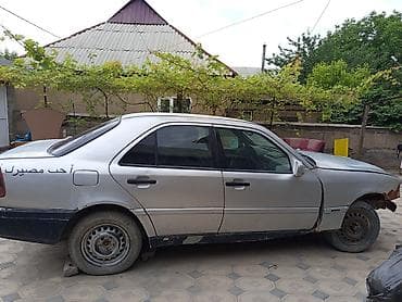 коробка w202: Mercedes-Benz C-Class: 1995 г., Механика, Дизель, Седан — 2