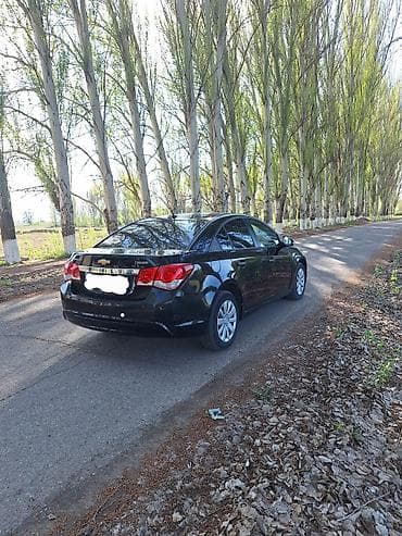 camry 35: Chevrolet Cruze: 2014 г., Бензин, Седан — 4
