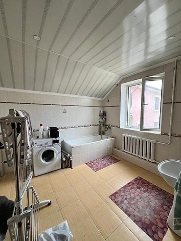 в районе политех: 216 м², 8 комнат, Бронированные двери, Евроремонт, Забор, огорожен — 10