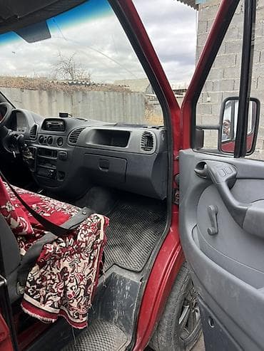 гидрач на спринтер: Легкий грузовик, Mercedes-Benz — 5