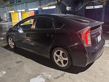 электро авто бишкек: Toyota Prius: 2014 г., Гибрид, Лифтбек — 4