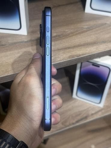 17 pro max: IPhone 17 Pro Max, Новый, 512 ГБ, Синий, Чехол, 100 % — 3