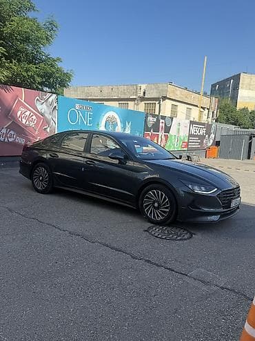 Продажа авто: Hyundai Sonata: 2020 г., 2 л, Автомат, Гибрид, Седан — 3