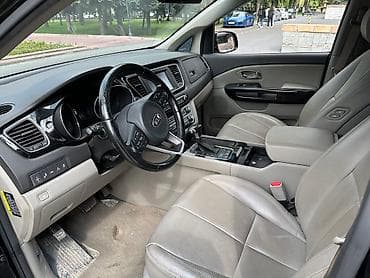 лобовой замена: Kia Carnival: 2017 г., 2.2 л, Автомат, Дизель, Минивэн — 2