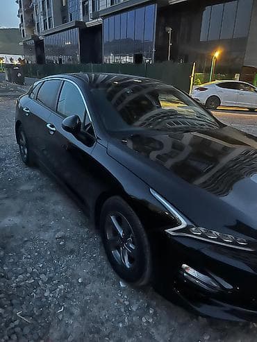 Продажа авто: Kia K5: 2020 г., 2 л, Автомат, Газ, Седан — 2