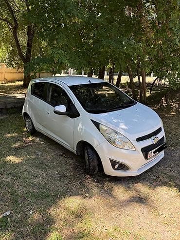 Chevrolet Spark: 2014 г., 0.9 л, Автомат, Бензин, Хэтчбэк — 3