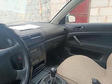 а4 б5: Volkswagen Passat: 2001 г., 2 л, Механика, Бензин, Седан — 9