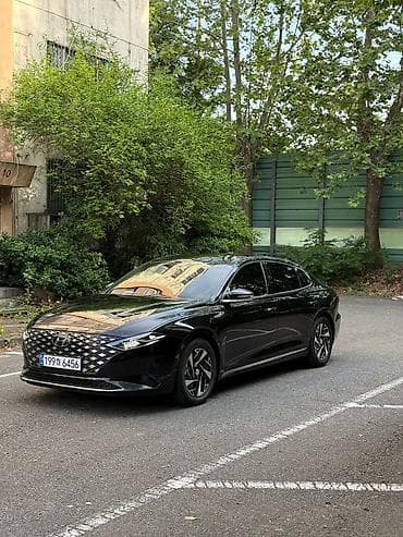 bmw 3: Hyundai Grandeur: 2021 г., 2.4 л, Гибрид — 1