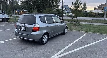 Продажа авто: Honda Fit: 2004 г., 1.3 л, Вариатор, Бензин, Хэтчбэк — 3