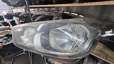 Передняя фара для автомобиля (левый/правый модуль – галогенная)