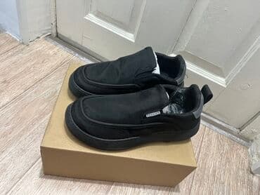 Мужские/унисекс слипоны черные, 40р - Модель: закрытые слипоны без