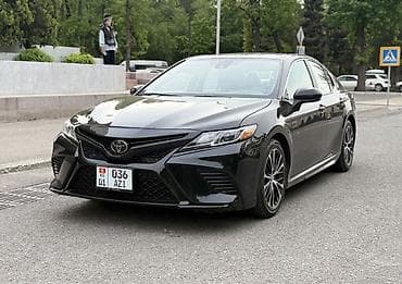 step 2: Toyota Camry: 2019 г., 2.5 л, Автомат, Бензин, Седан — 1