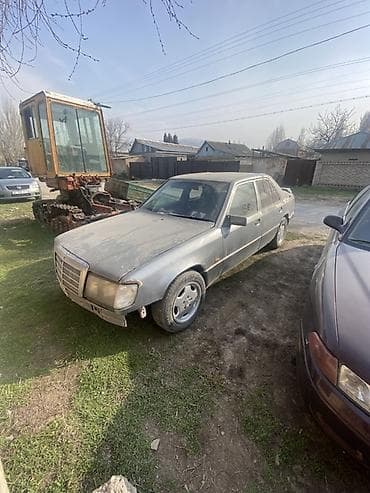 Mercedes-Benz W124: 1990 г., 2 л, Ручные, Бензин, Седан