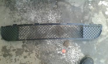 e39: Решетка радиатора BMW Б/у, Аналог — 1