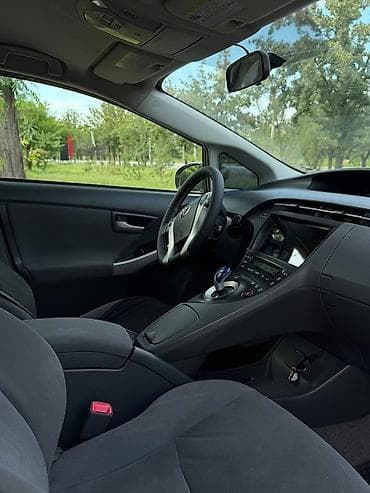 Продажа авто: Toyota Prius: 2011 г., 1.8 л, Автомат, Гибрид, Лифтбек — 6