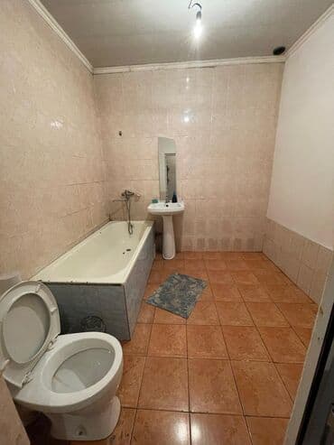 квартира ош суточные: 1 комната, Душевая кабина, Постельное белье, Парковка — 3