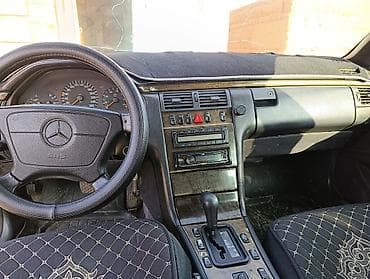 мер: Mercedes-Benz E-Class: 1995 г., 3.2 л, Автомат, Бензин, Седан — 8