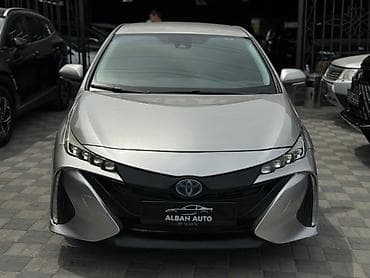 crown 2018: Toyota Prius: 2018 г., 0.1 л, Автомат, Гибрид — 2