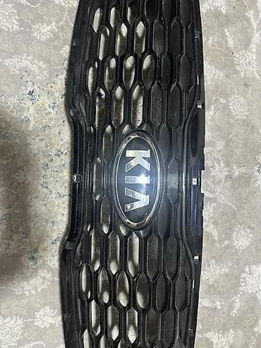 Решетка радиатора Kia 2019 г., Б/у, Оригинал