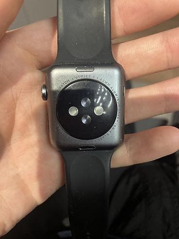 series 10: Продаю Apple Watch 3 series АКБ 85 Есть не большие царапины Коробка — 2
