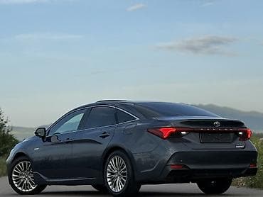 crown 2018: Toyota Avalon: 2018 г., 2.5 л, Вариатор, Гибрид, Седан — 6