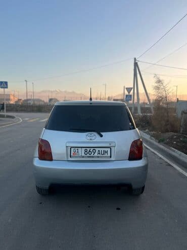 субару импреза 2009: Toyota ist: 2003 г., 1.3 л, Автомат, Бензин, Хэтчбэк — 3