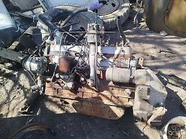 двигатели зил: Продаю на ЗИЛ 157 мотор каробка раздатка мосты рессоры карманы кабина — 1