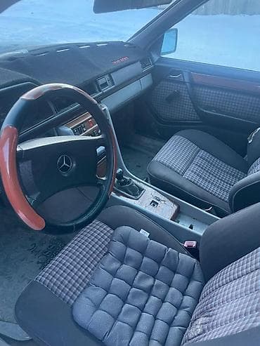 kia sit: Mercedes-Benz W124: 1990 г., 3 л, Ручные, Дизель, Седан — 7