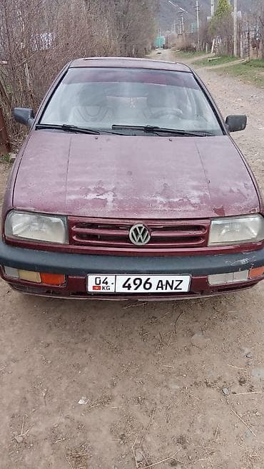 ваз lada: Volkswagen Vento: 1992 г., 1.8 л, Механика, Седан — 10