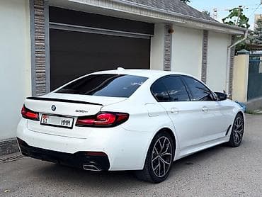 BMW 5 series: 2022 г., Гибрид, Седан — 3