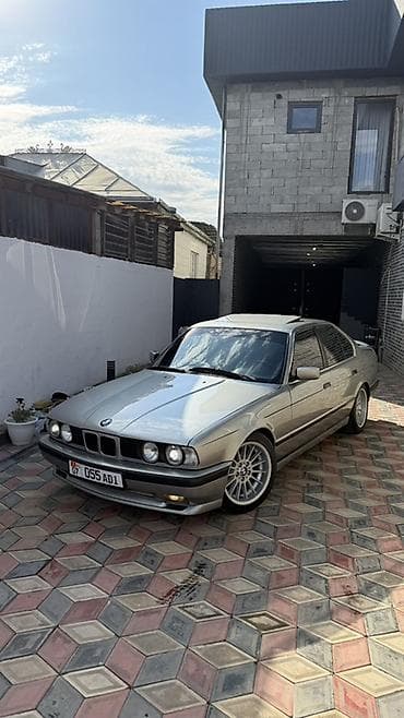 света музука: BMW 5 series: 1989 г., 2.8 л, Механика, Бензин, Седан — 8