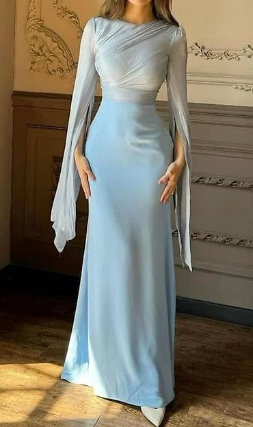 Платье вечернее в пол, нежно-голубого оттенка. - Силуэт: приталенный