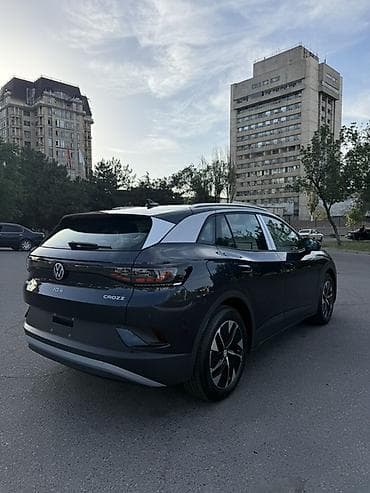 volkswagen id.3: Volkswagen ID.4: 2026 г., Электромобиль, Кроссовер — 5