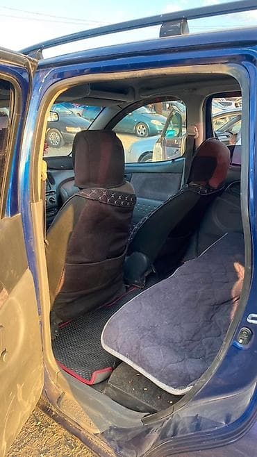 toyota vitz rs: Toyota Yaris Verso: 2000 г., 1.3 л, Механика, Бензин, Минивэн — 8